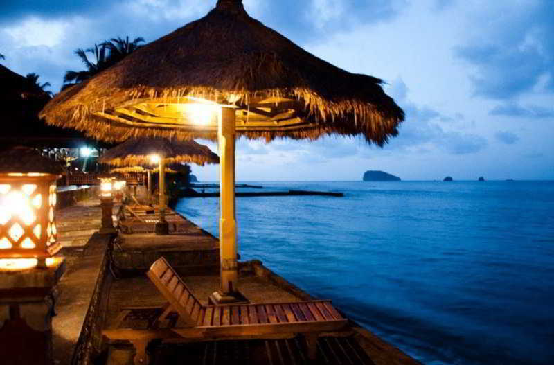 The Rishi Candidasa Beach Resort Exterior foto