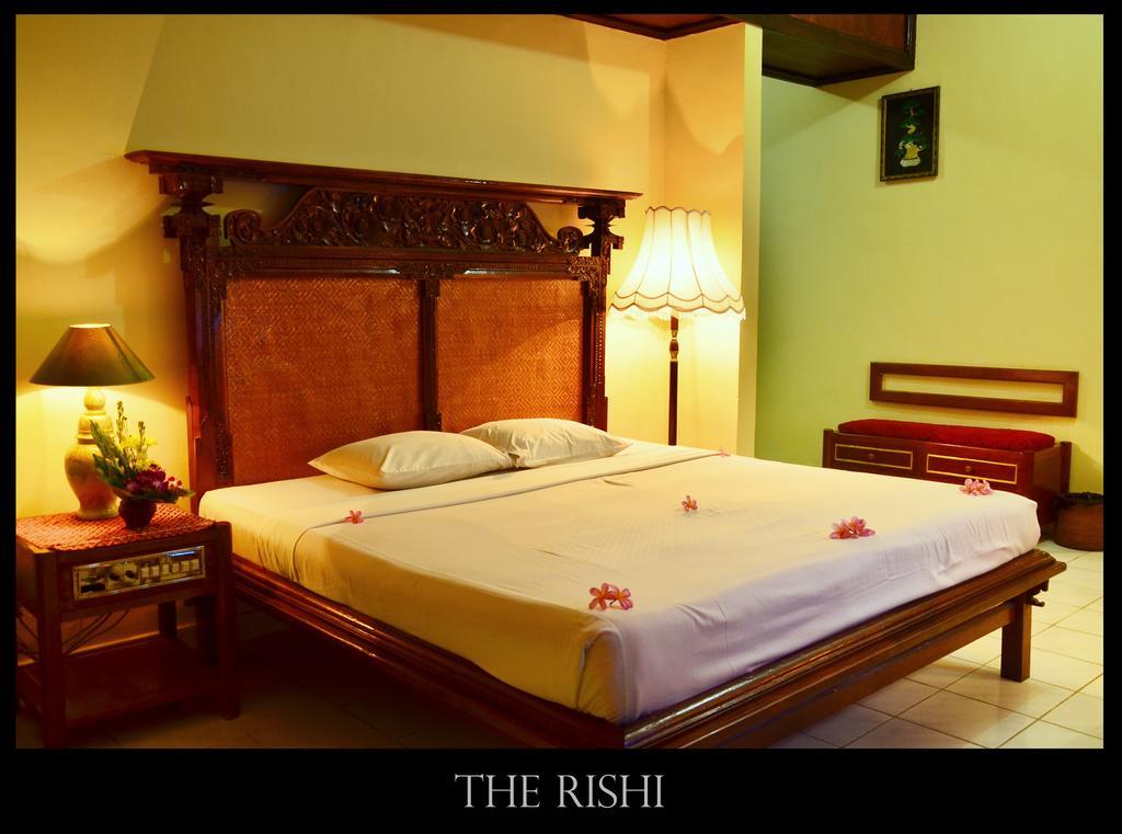The Rishi Candidasa Beach Resort Exterior foto
